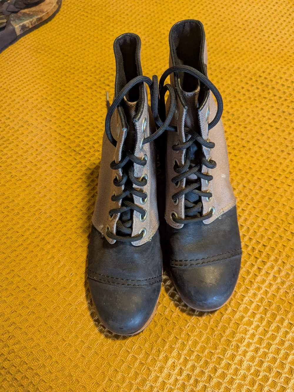 Sorel Two-Tone Lace-Up Ankle Wedge Boots, 8.5